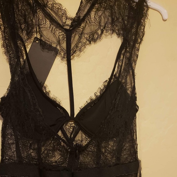 Intimate appeal - Picture 2 of 3